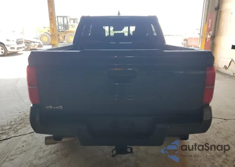 2024 Toyota Tacoma Double Cab z USA, uszkodzony, nr VIN 3TMLB5JN0RM002100